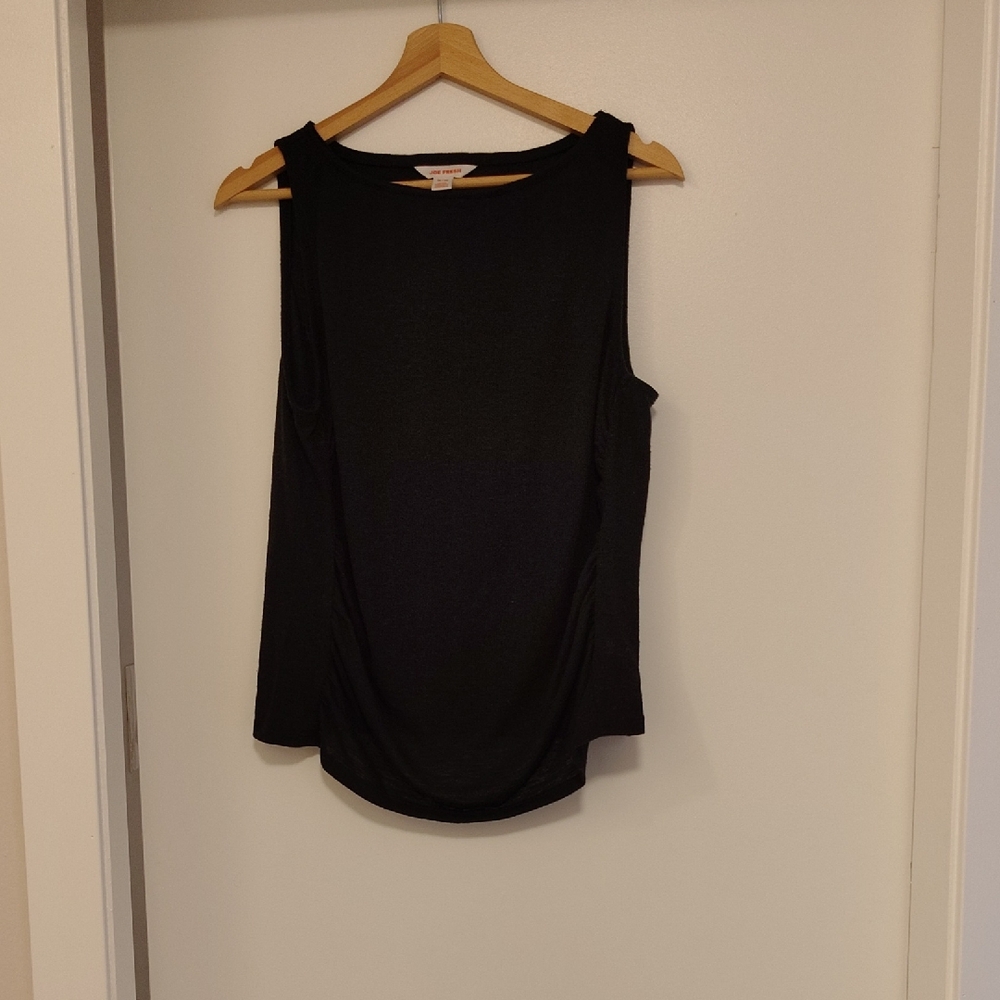 Black Sleeveless Top